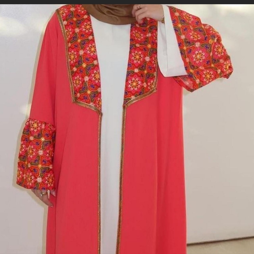 Coral Abaya